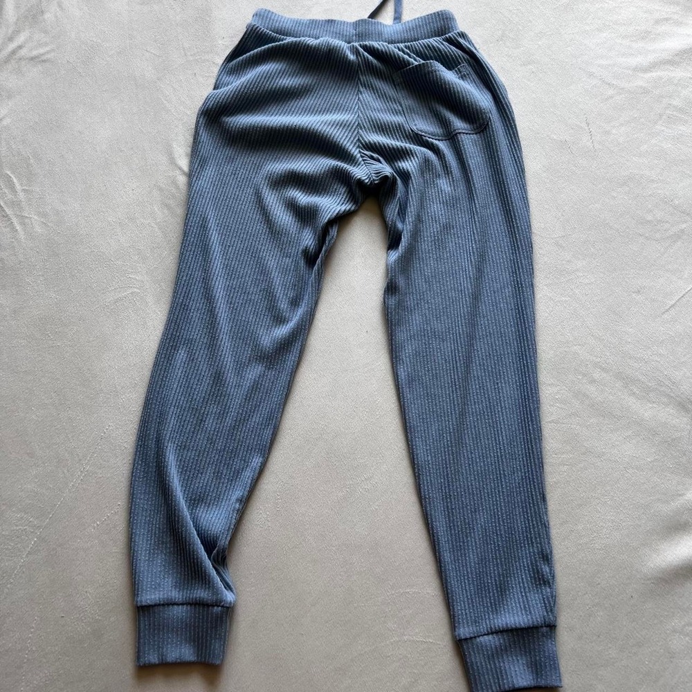 Alo Ribbed Soft Sky Blue Knit Joggers Back Pocket Yoga Athletic Gym Workout - Picture 5 of 7